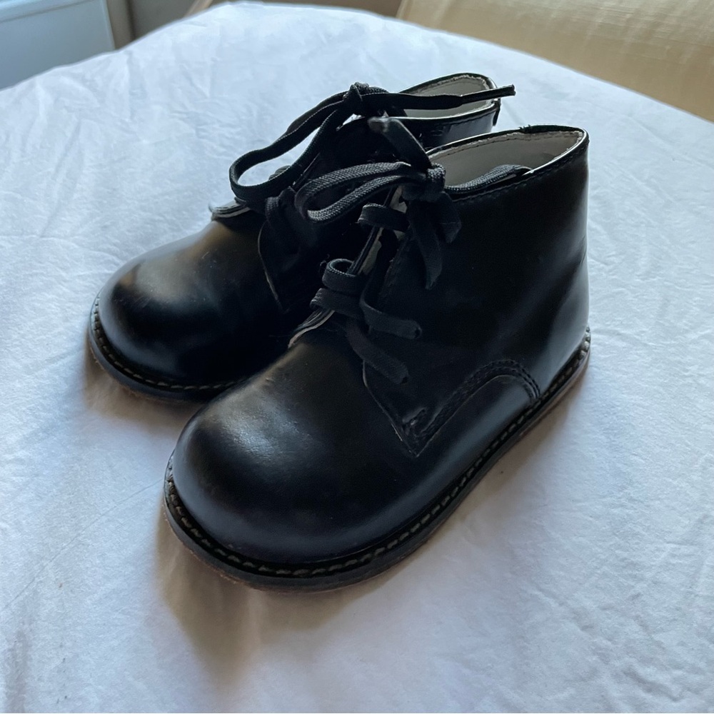 Josmo Walker children’s leather boots